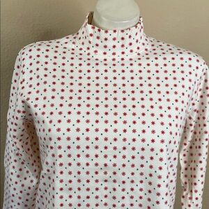 Lands’ end 100% cotton long sleeve turtleneck with snowflake design ❄️❤️ S